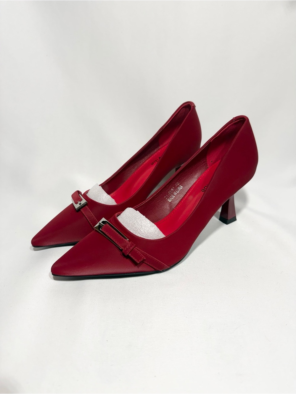 Red shoes Size 9